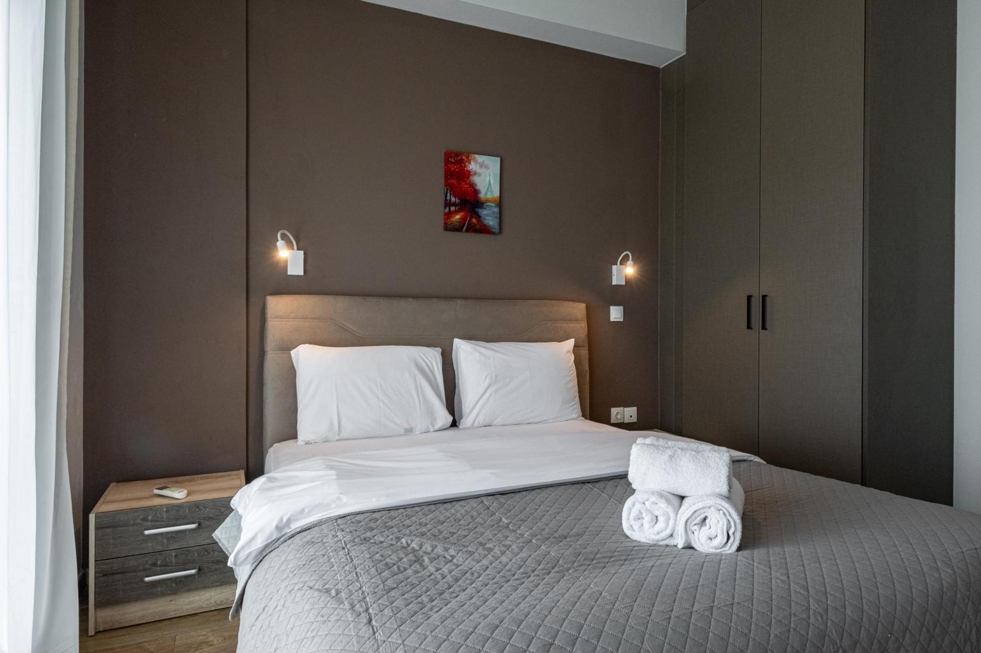 Athenian Infinity Apartments ภายนอก รูปภาพ